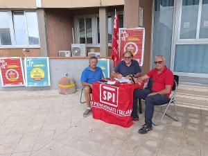 Anche all'Elba la raccolta firme per il rilancio della sanità pubblica e la difesa di un salario dignitoso per tutti