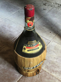 A Sciambere - Cronaca di uno sciagurato debutto; i comunisti sono briaconi fin da piccoli