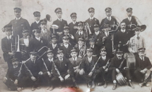 Foto d'epoca: I trombettieri di Rio Elba
