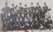 Foto d'epoca: I trombettieri di Rio Elba