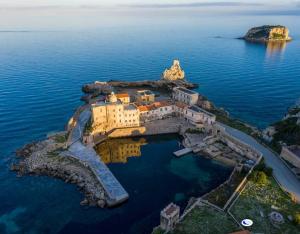 Pianosa, “riaprire il carcere oggi è pura fantasia”