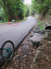 'Distratto' abbandono di una TV alla Fonte del Castagnone