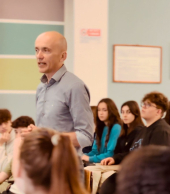 Gli studenti del Cerboni hanno incontrato il direttore dell’Aeroporto La Pila