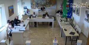 Rio: non c&#039;è numero legale e salta il consiglio comunale su Porto Turistico e Bagnaia