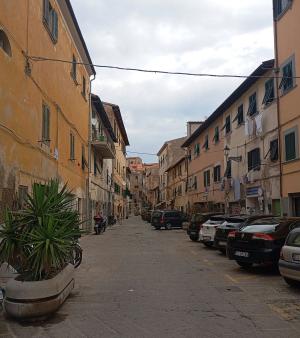 Pulizia straordinaria in Via dell’Amore a Portoferraio, modifiche alla viabilità