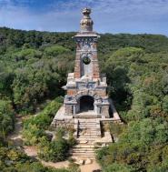 Italia Nostra Arcipelago Toscano presenta uno studio sul Mausoleo Tonietti alla Festa Nazionale Monticiano
