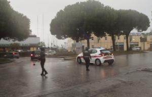 Acquazzone su Portoferraio, disagi alla viabilità