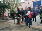Nuova veste per la Piazza di San Piero, il taglio del nastro