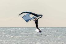 Domenica 17 maggio le acque di Chiessi si trasformano nel palcoscenico dell’Elba Foil Fest