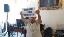 Fotonotizia: Caso Raspolli, una silenziosa protesta nell'Aula Consiliare