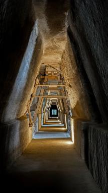 Vicoli e cunicoli: astenersi claustrofobici - La Foto della Settimana è di Francesco Rubini