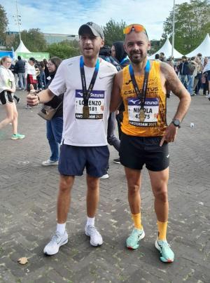 Eccellente prestazione di due fratelli elbani alla Maratona di Amsterdam