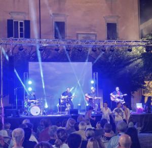 Questa sera a Marciana Marina torna il Trio delle Meraviglie