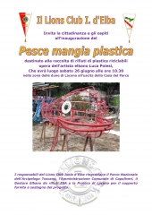 Pesce mangia plastica nella spiaggia di Lacona, un'iniziativa del Lions Club elbano