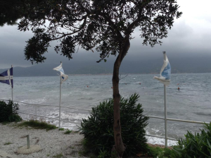 Torna il maltempo: codice giallo per pioggia, vento e mareggiate