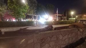 La celebrazione di San Giovanni tra i rottami ferrosi