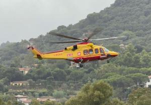 Malore in piscina a Lido di Capoliveri, 47enne trasferito a Grosseto