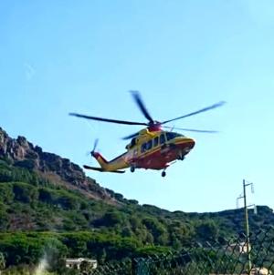 Turista colto da infarto a Capoliveri, trasferito in codice rosso a Grosseto