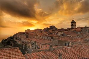 Il cordoglio di Capoliveri per la scomparsa di Enzo Puccini