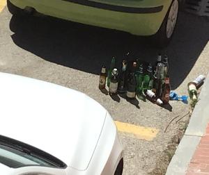 Rifiuti abbandonati in via Ninci a Portoferraio