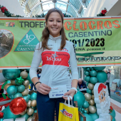 Ciclocross, un'atleta isolana campionessa regionale con i colori di Elba Bike