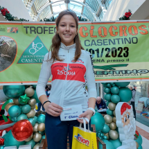 Ciclocross, un'atleta isolana campionessa regionale con i colori di Elba Bike