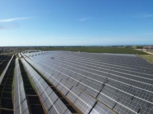 Anche all'Elba l'energia rinnovabile entra nelle case senza dover costruire impianti