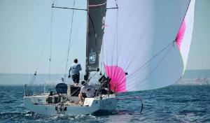 Il Nastro Rosa Tour 2026 della Marina Militare arriva all'Isola d'Elba