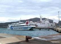 Il catamarano di Toremar non garantisce la continuità territoriale (e i Sindaci tacciono)