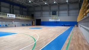 Dopo gli interventi di manutenzione, riapre il palazzetto “Monica Cecchini”