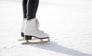 Portoferraio: inaugura oggi la pista di pattinaggio in Piazza Marinai d’Italia