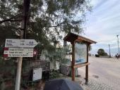 Per una fruizione escursionistica più sicura e sostenibile: installata nuova segnaletica verticale tra Biodola e Procchio