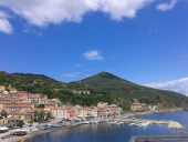 Un bus-navetta da Rio Elba e Cavo verso Rio Marina per raggiungere la Casa di comunità