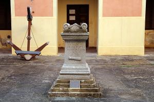 Addio a Salvatore Masia, maestro scalpellino del granito elbano