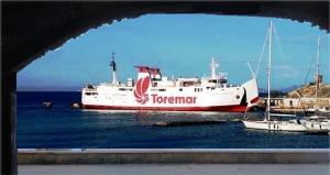 Rio Marina: la proposta "portuale" di uno scalandrone che consenta al traghetto di attraccare di prora