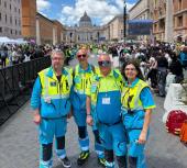 I volontari della Misericordia a Roma per le esequie di Papa Francesco in un clima di Pace e Speranza