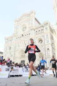 La Virtus Elba presente alla Firenze Marathon 2025