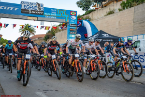 Grande successo per la Capoliveri Legend Cup. Vincono Rabensteiner e Peretti, Nibali chiude nono