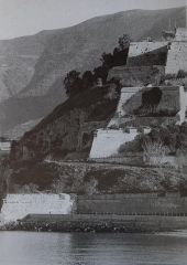 Fortezze mediceo-lorenesi. Fronte di attacco di terra, le avanzate e il bastione ridotto di Santa Fine