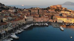 Chiusura della Calata al traffico, il Comune cambia orario