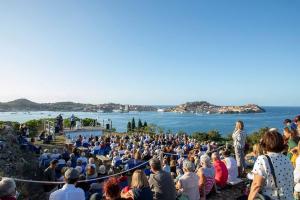 Un video per i trent’anni del Festival musicale ricorda anche le Grotte