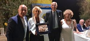 Incontro di Mezza Estate dei Lions elbani. Assegnata la 27^ targa Lions