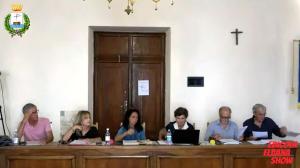 Lara Giusti: non siederò accanto ai consiglieri di questa maggioranza