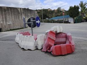 Una pregevole installazione artistica post-moderna ai Cimiteri