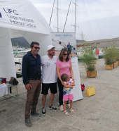 125 miglia per un respiro di Alessandro Gattafoni arriva a Marina di Campo