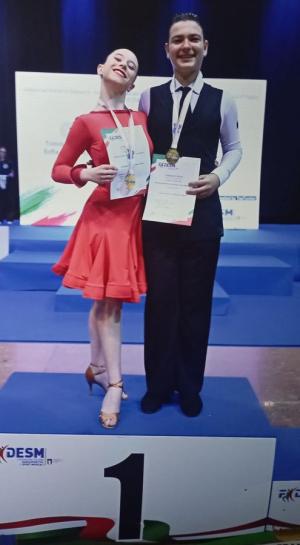 Cosmin Cotruta e Giulia Bernardeschi campioni italiani nella combinata danze standard e latino americano