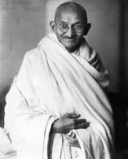 La nonviolenza di Gandhi nell'incontro di venerdì 8 novembre alla Gran Guardia