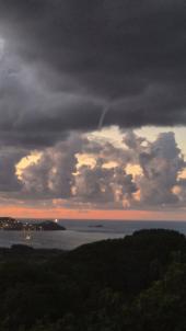 Fotonotizia: la mini-tromba d'aria a Portoferraio