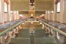 "Anadyomene. Nascente dall'acqua" le opere di Roberto Ghezzi in mostra ai Lavatoi pubblici di Rio