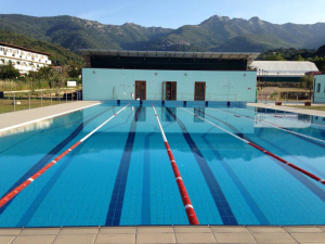 La (per il momento) non attuabile copertura della piscina marinese